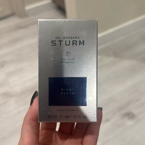 Dr. Barbara Sturm night serum